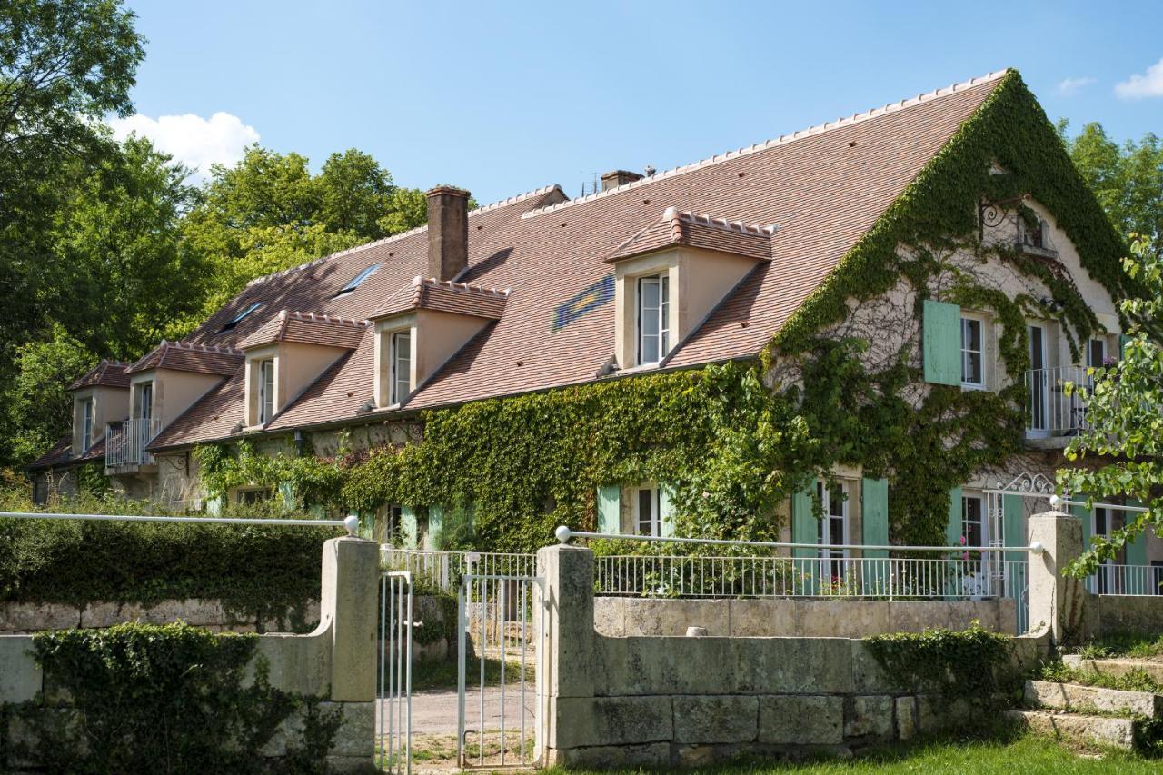 Le Domaine Des Carriers Bed and Breakfast Chevroches Exteriör bild