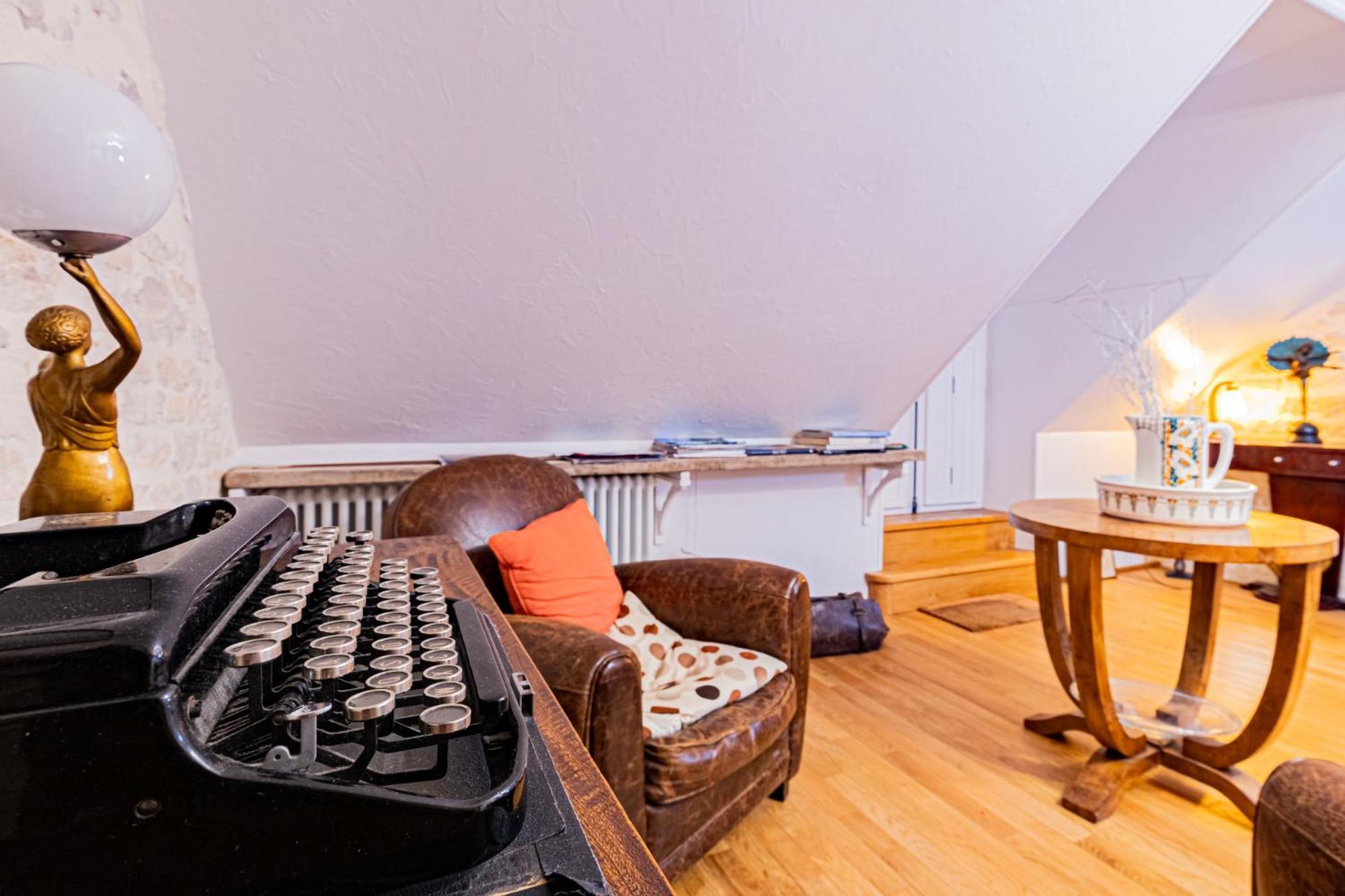 Le Domaine Des Carriers Bed and Breakfast Chevroches Rum bild